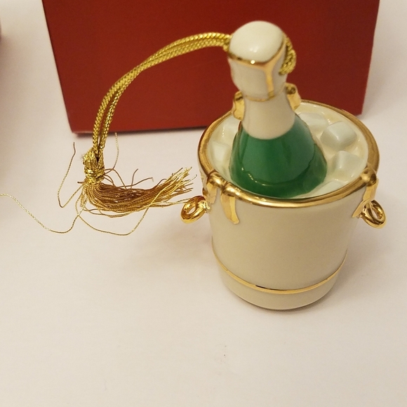 Lenox Celebrate 2000 Millennium Edition Ornament Korbel - Picture 7 of 16